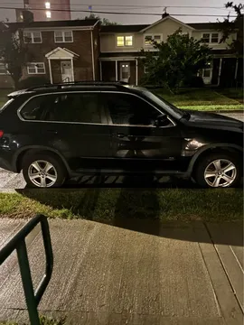 2007 BMW X5 4.8is Sport Utility 4D