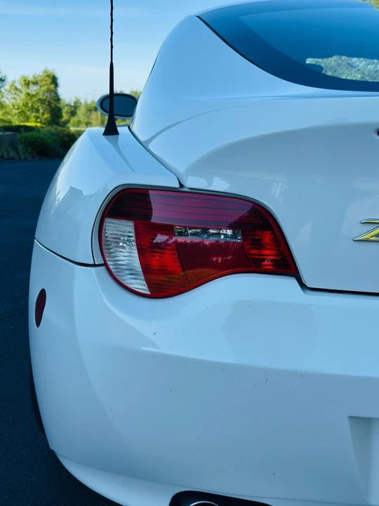 2007 BMW E86 Z4 Coupe - Image 11 of 31