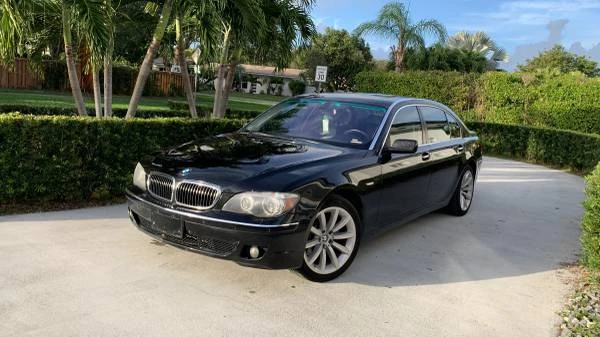 2007 BMW E65/E66 750i & 760i Sedan - Image 2 of 3