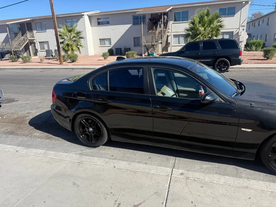 2007 BMW i3 - Image 2 of 3
