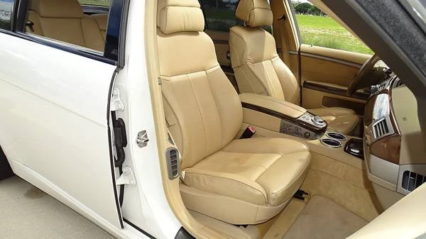 2007 BMW E65/E66 750i & 760i Sedan - Image 13 of 17