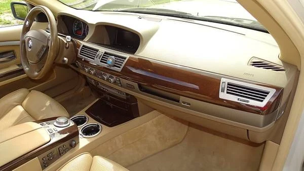 2007 BMW E65/E66 750i & 760i Sedan - Image 15 of 17