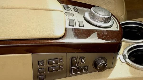 2007 BMW E65/E66 750i & 760i Sedan - Image 16 of 17