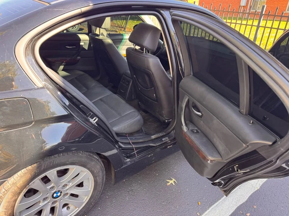 2007 BMW iX - Image 3 of 4