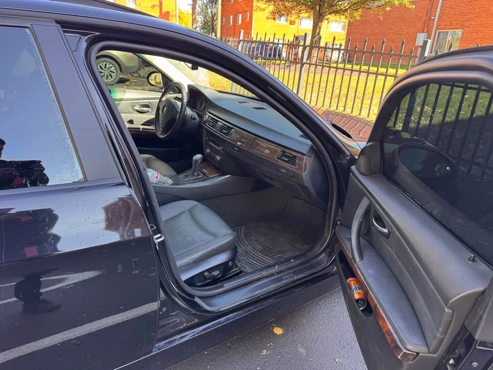 2007 BMW iX - Image 4 of 4
