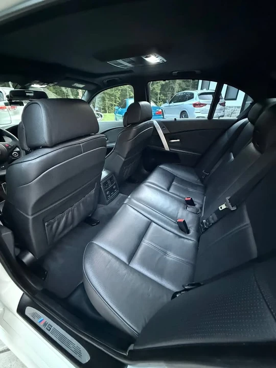 2007 BMW E60 M5 - Image 10 of 19