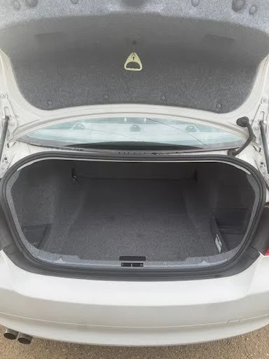 2007 BMW E90 3 Series Sedan - Image 7 of 8