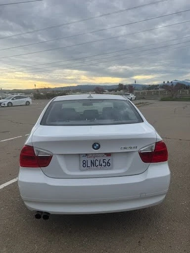 2007 BMW E90 3 Series Sedan - Image 3 of 8