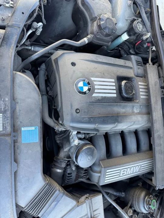 2007 BMW E90 3 Series Sedan - Image 5 of 8
