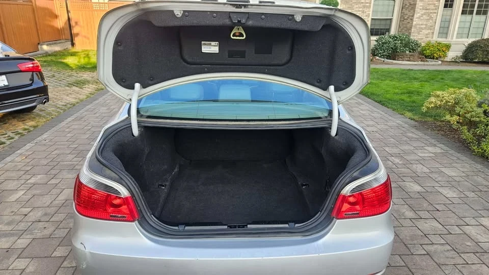 2007 BMW E60 5 Series Sedan - Image 4 of 14