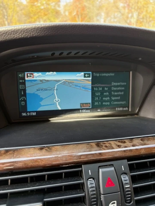 2007 BMW E60 545i & 550i Sedan - Image 8 of 17