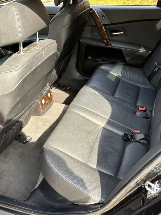 2007 BMW E60 545i & 550i Sedan - Image 14 of 17