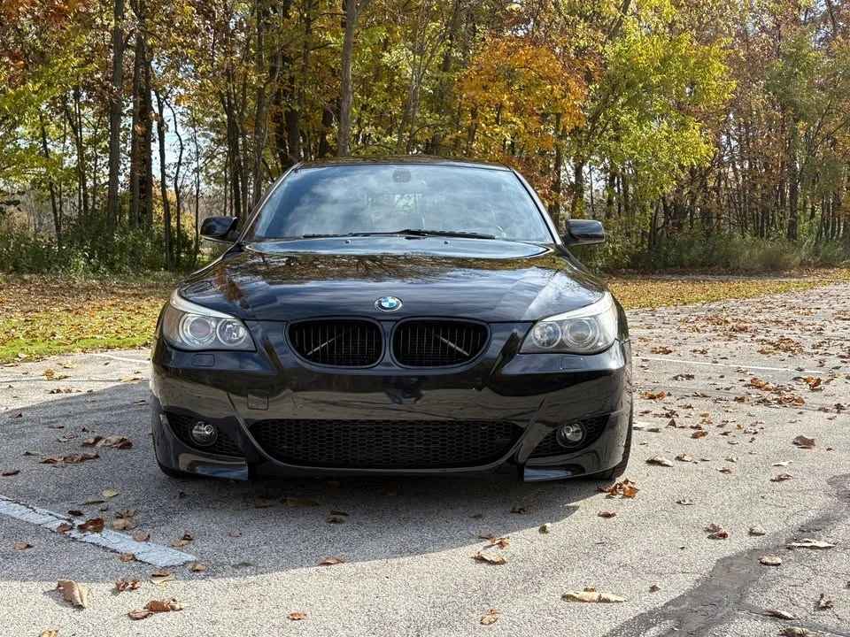 2007 BMW E60 545i & 550i Sedan - Image 4 of 17