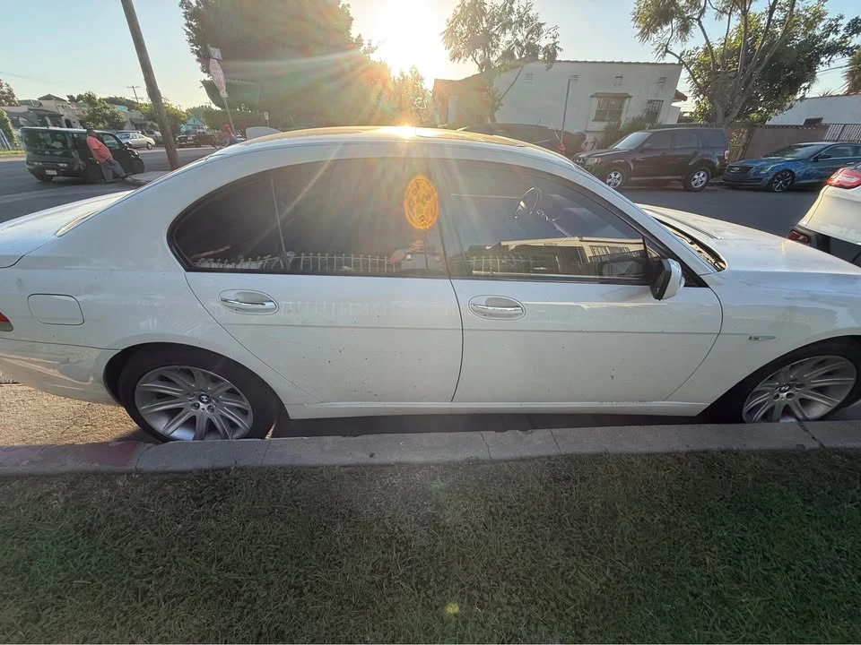 2007 BMW E65/E66 750i & 760i Sedan - Image 6 of 9