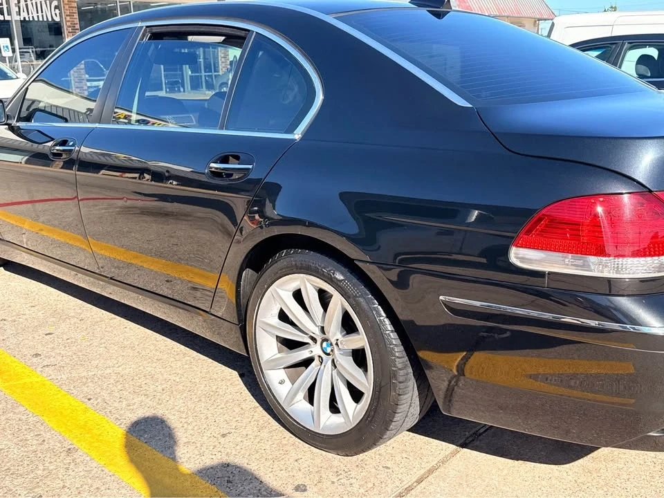 2007 BMW E65/E66 750i & 760i Sedan - Image 4 of 10