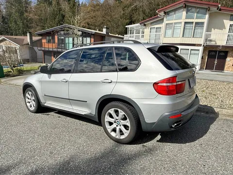 2007 BMW X5 4.8i