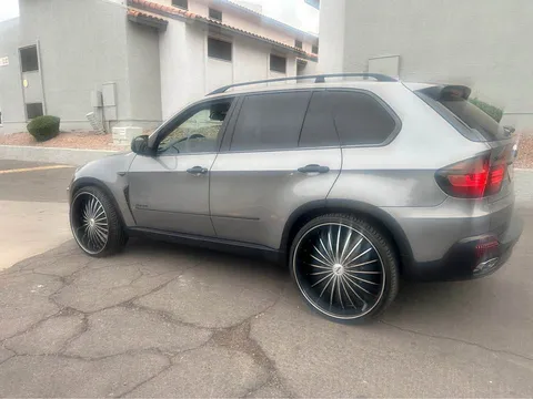 2007 BMW X5 4.8i