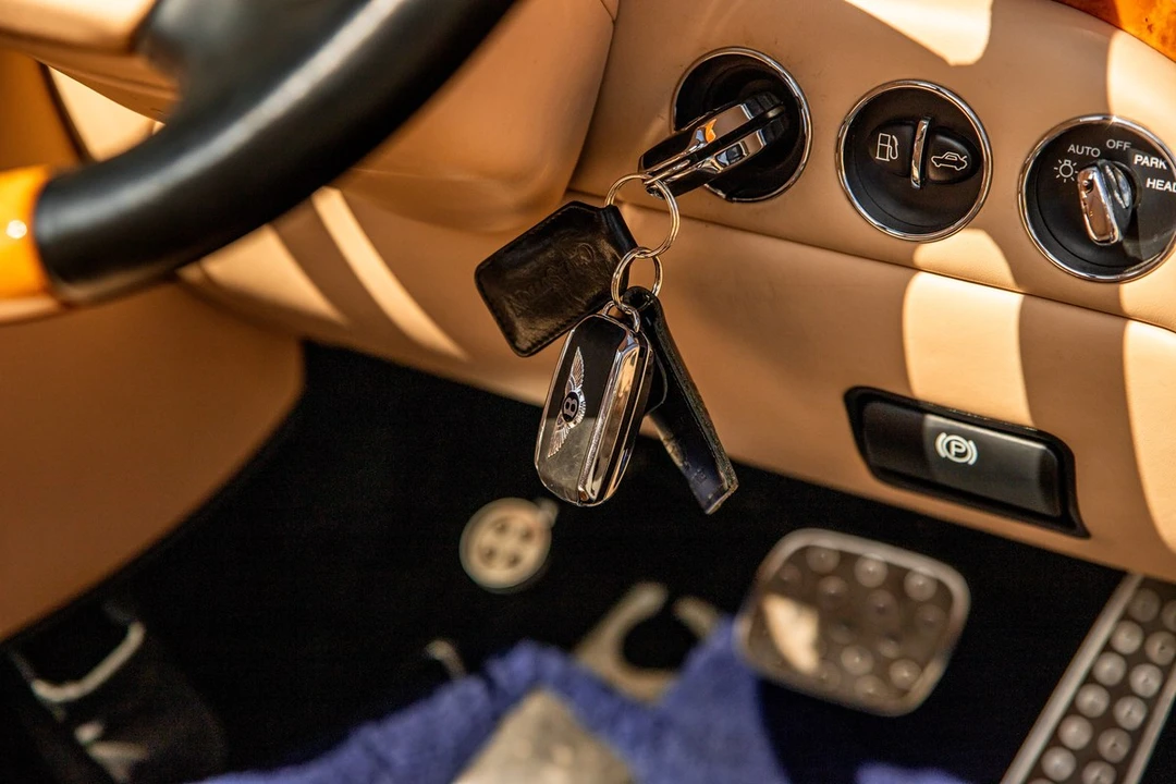 2007 Bentley Azure 2nd Gen - Image 27 of 30