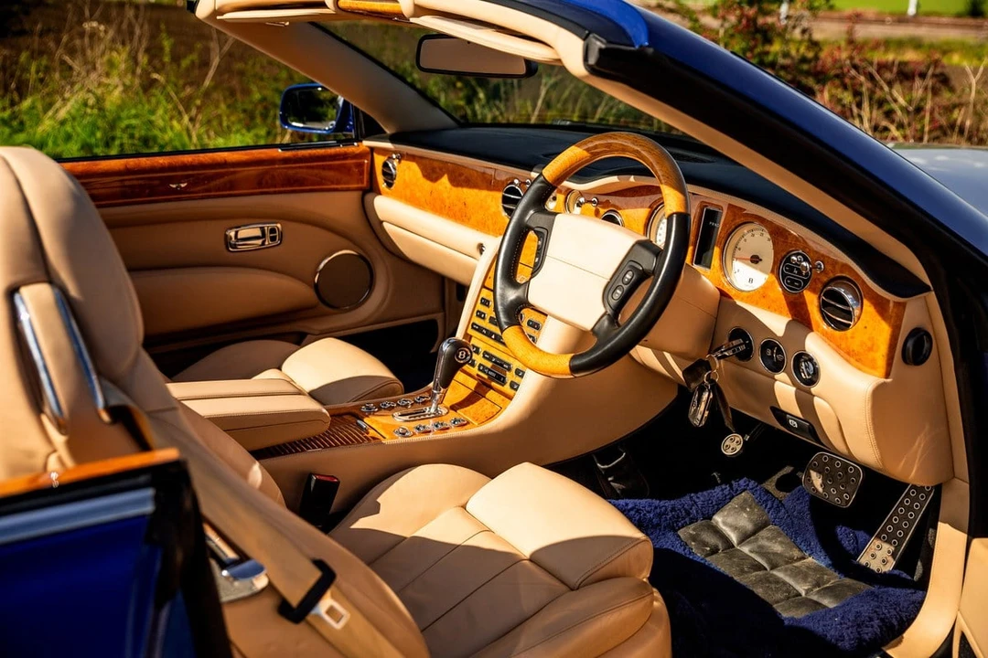 2007 Bentley Azure 2nd Gen - Image 25 of 30