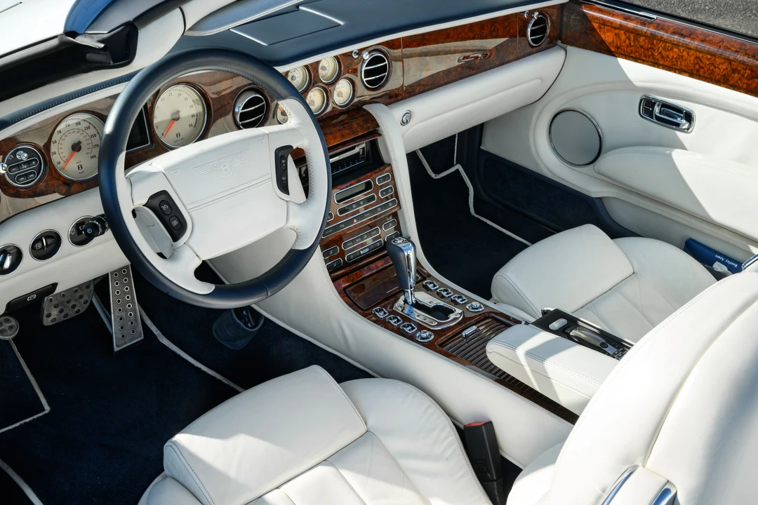 2007 Bentley Azure 2nd Gen - Image 19 of 31
