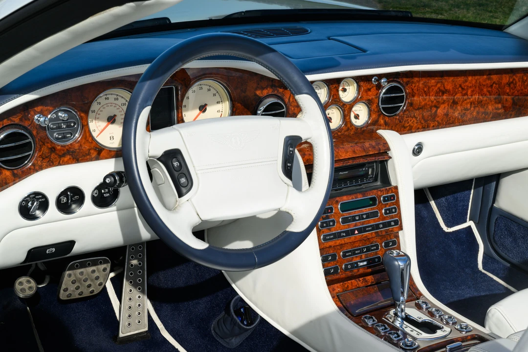 2007 Bentley Azure 2nd Gen - Image 20 of 31