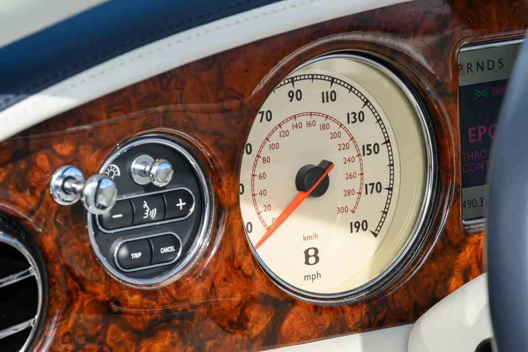 2007 Bentley Azure 2nd Gen - Image 21 of 31