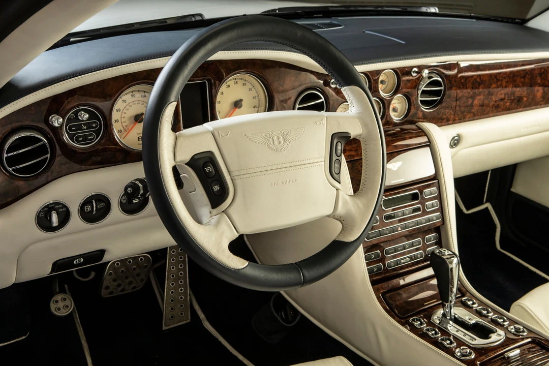 2007 Bentley Azure 2nd Gen - Image 12 of 22