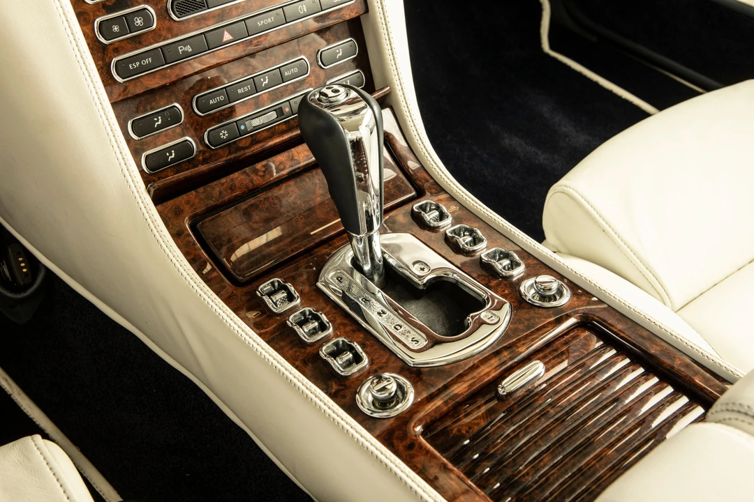 2007 Bentley Azure 2nd Gen - Image 14 of 22