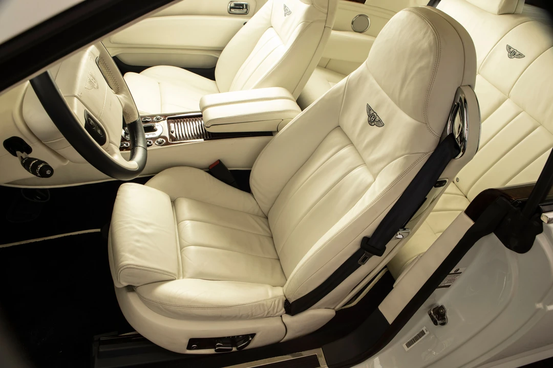 2007 Bentley Azure 2nd Gen - Image 8 of 22