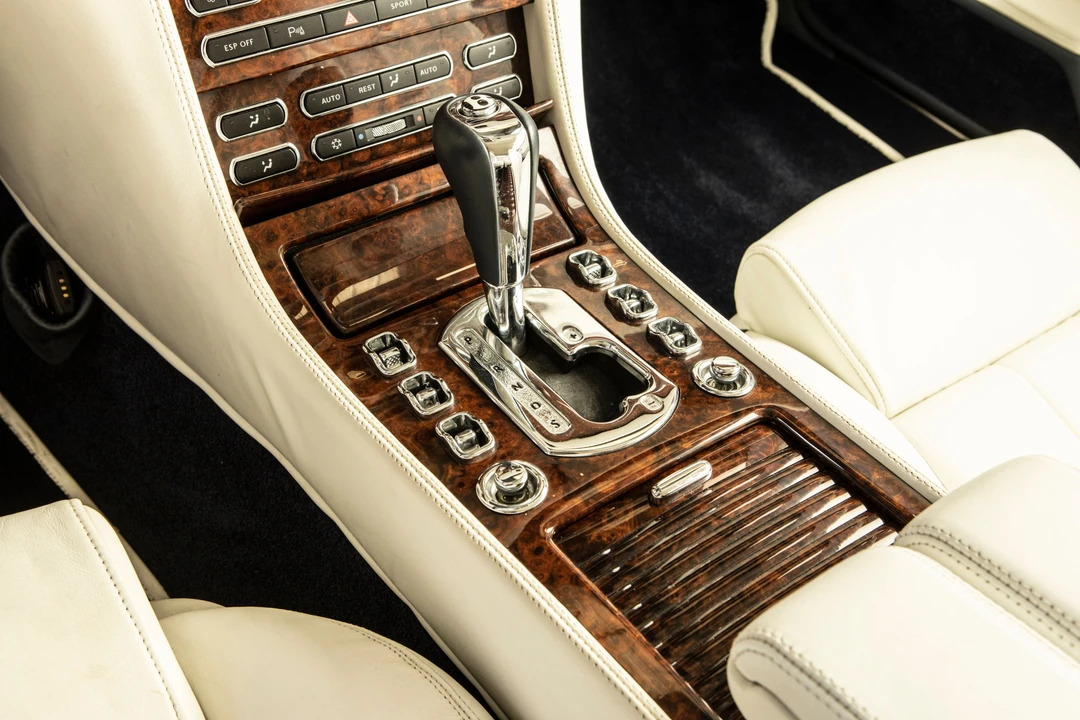 2007 Bentley Azure 2nd Gen - Image 13 of 22
