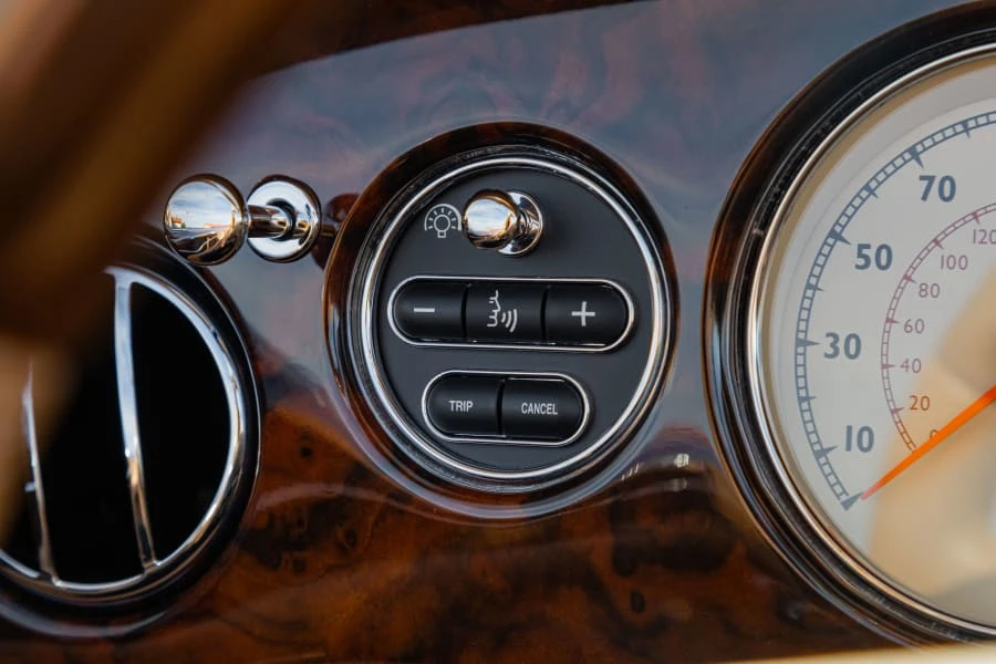 2007 Bentley Azure 2nd Gen - Image 24 of 31