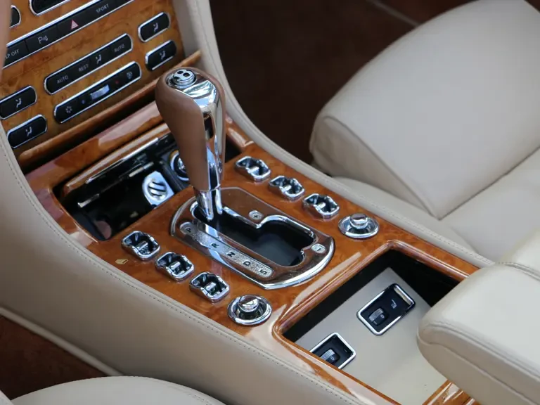 2007 Bentley Azure 2nd Gen - Image 12 of 29