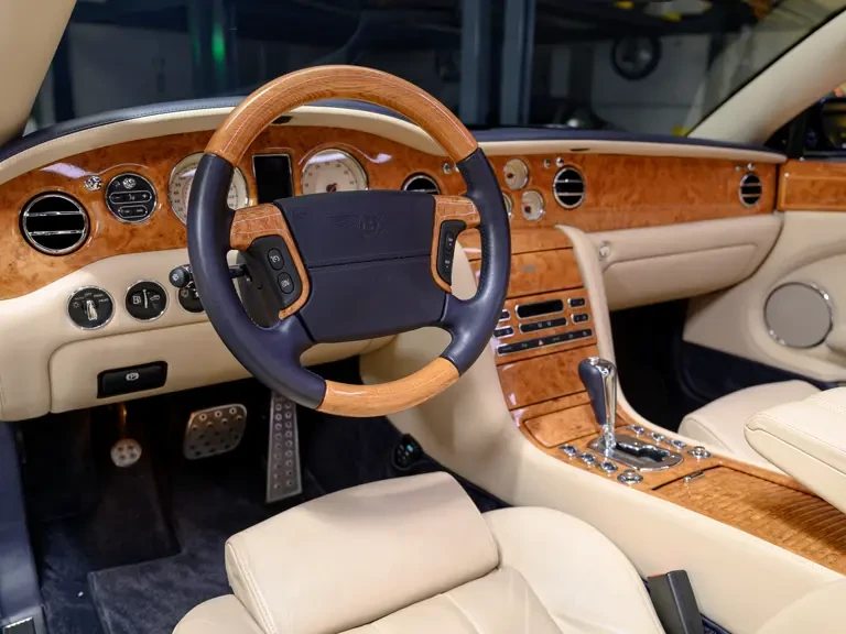 2007 Bentley Azure 2nd Gen - Image 12 of 31