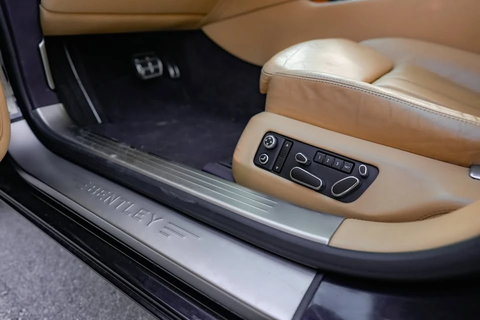 2007 Bentley Continental - Image 8 of 20