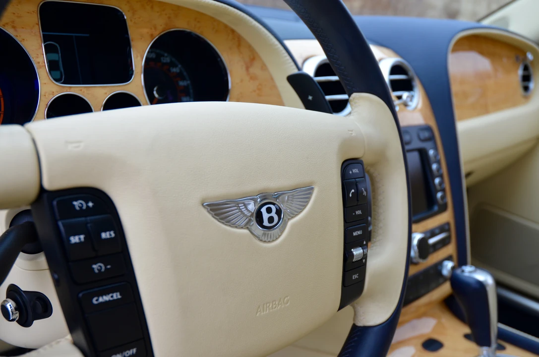 2007 Bentley Continental Flying Spur - Image 8 of 23