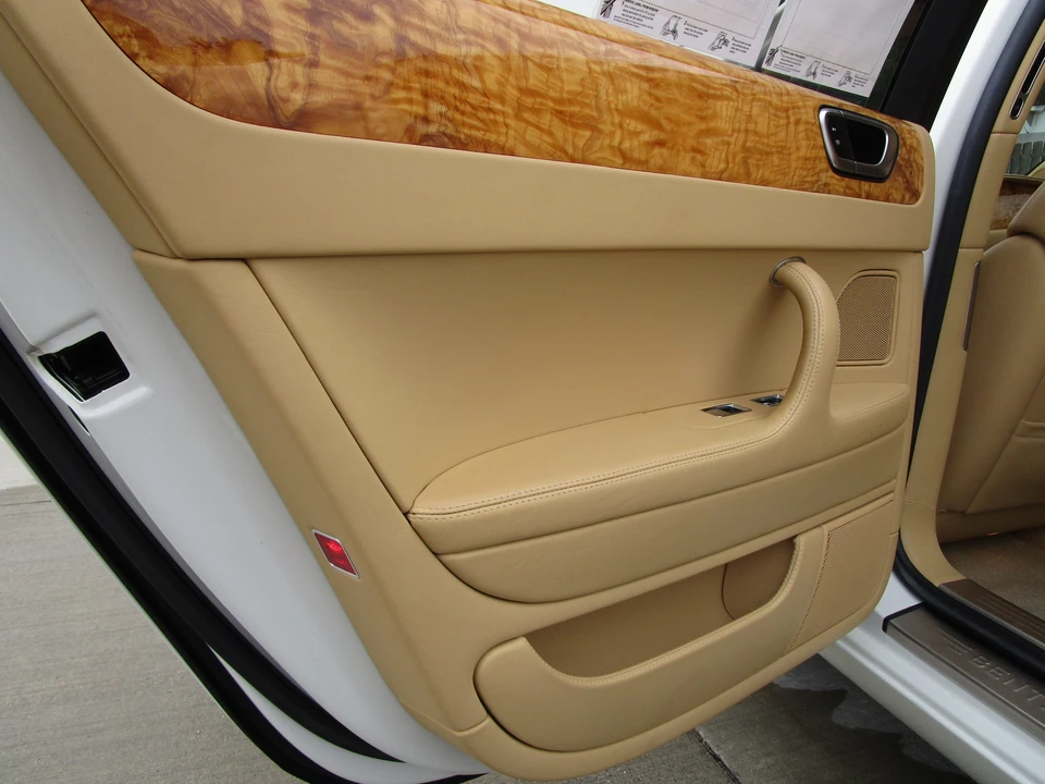 2007 Bentley Continental Flying Spur - Image 17 of 31