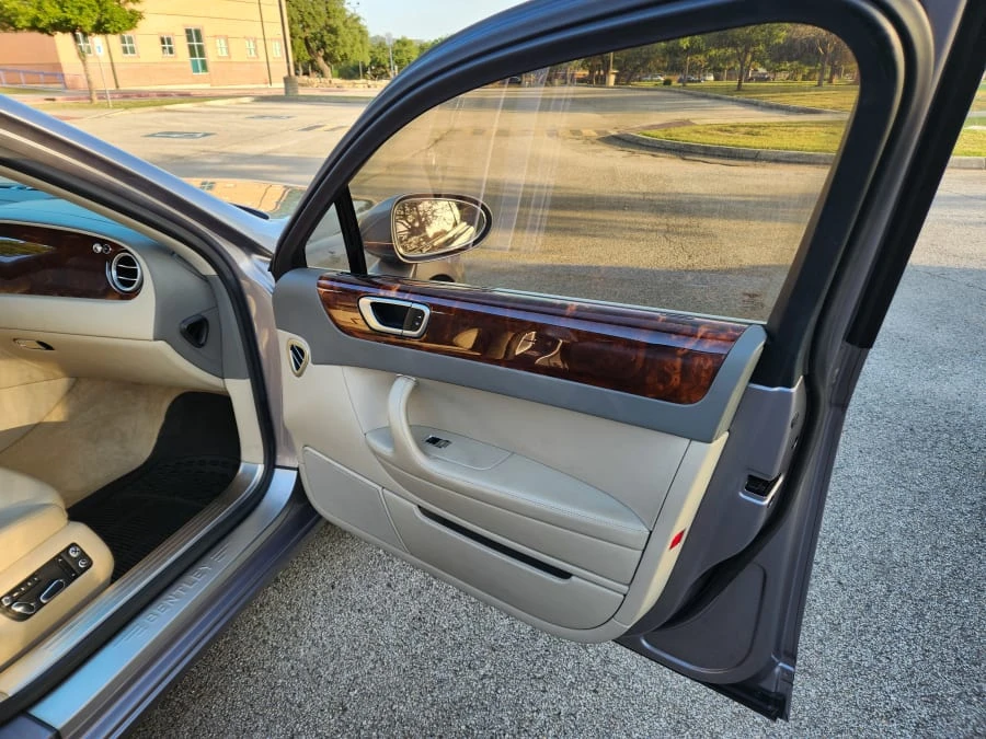2007 Bentley Continental Flying Spur - Image 25 of 31
