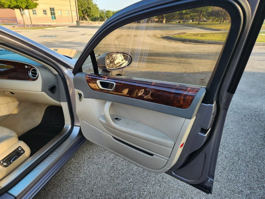 2007 Bentley Continental Flying Spur - Image 23 of 31