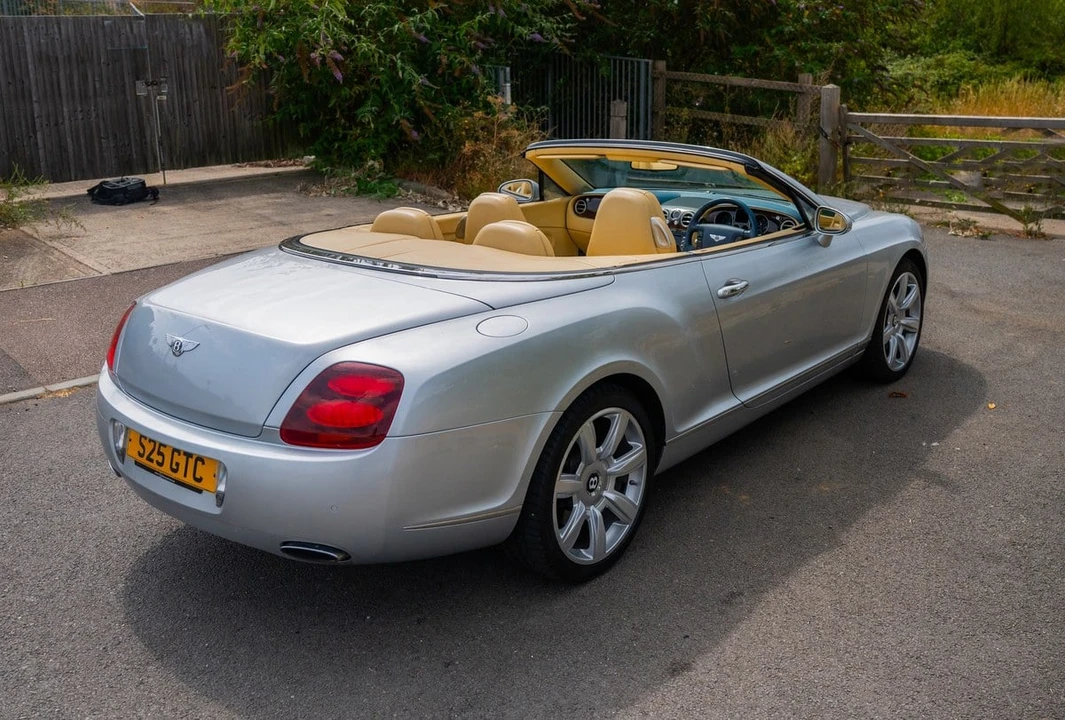 2007 Bentley Continental GTC - Image 17 of 30