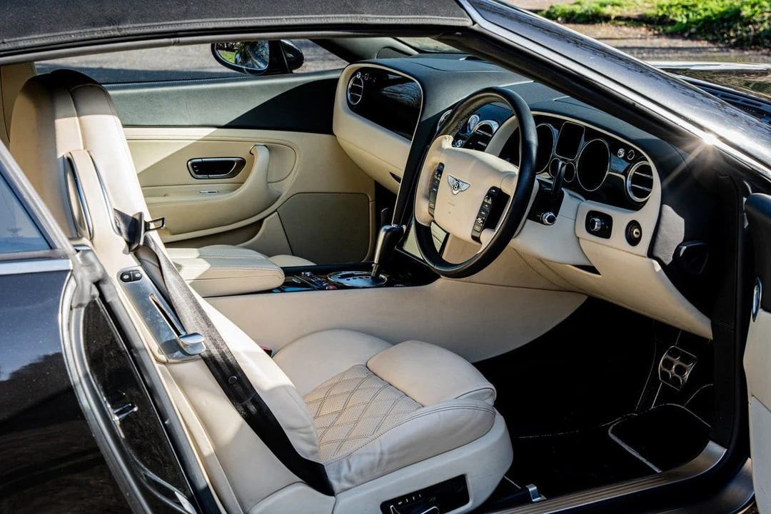 2000 Bentley Continental GTC - Image 20 of 30