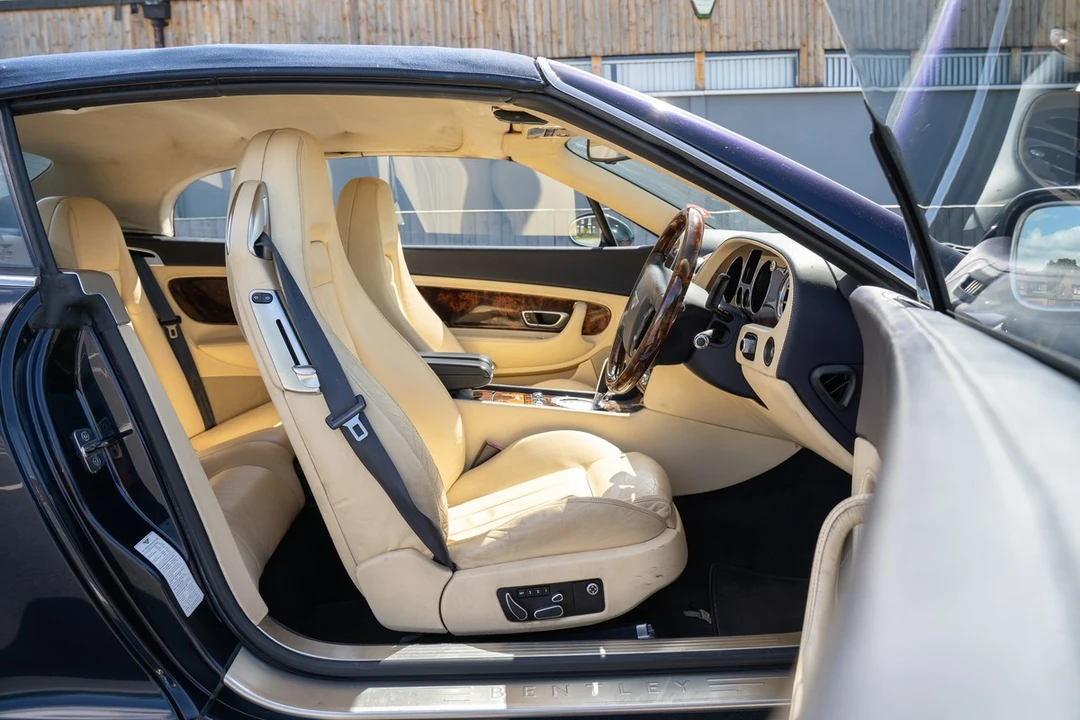 2007 Bentley Continental GTC - Image 23 of 30