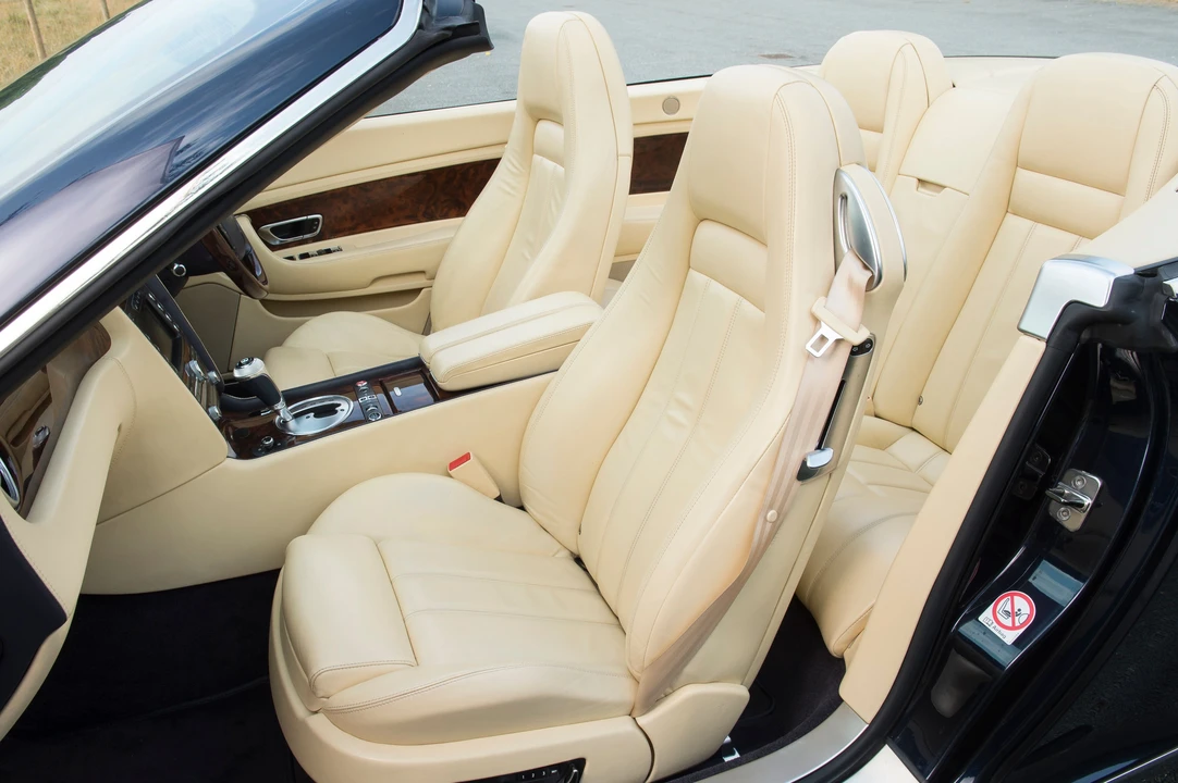 2007 Bentley Continental GTC - Image 19 of 31