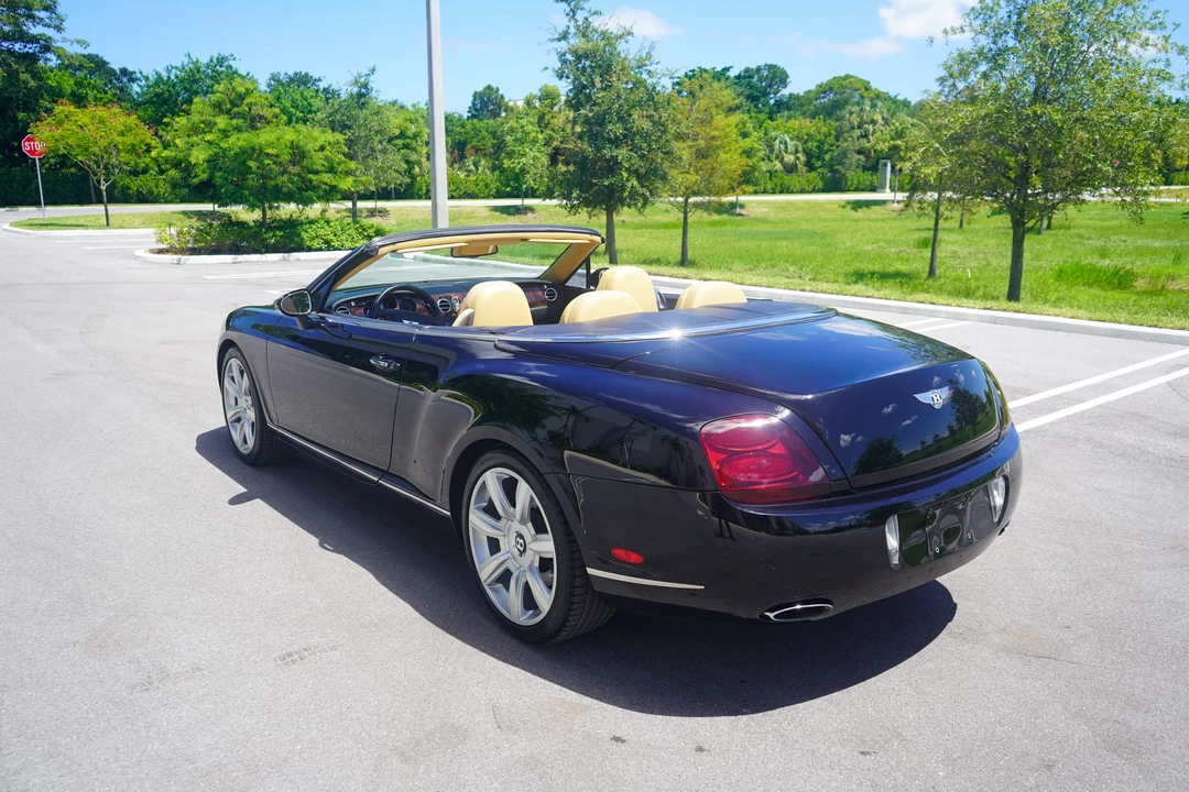 2007 Bentley Continental GTC - Image 17 of 31