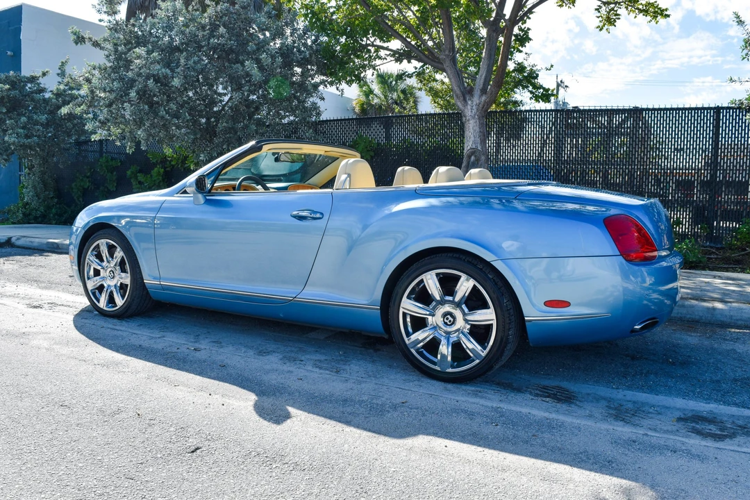 2007 Bentley Continental GTC - Image 17 of 31