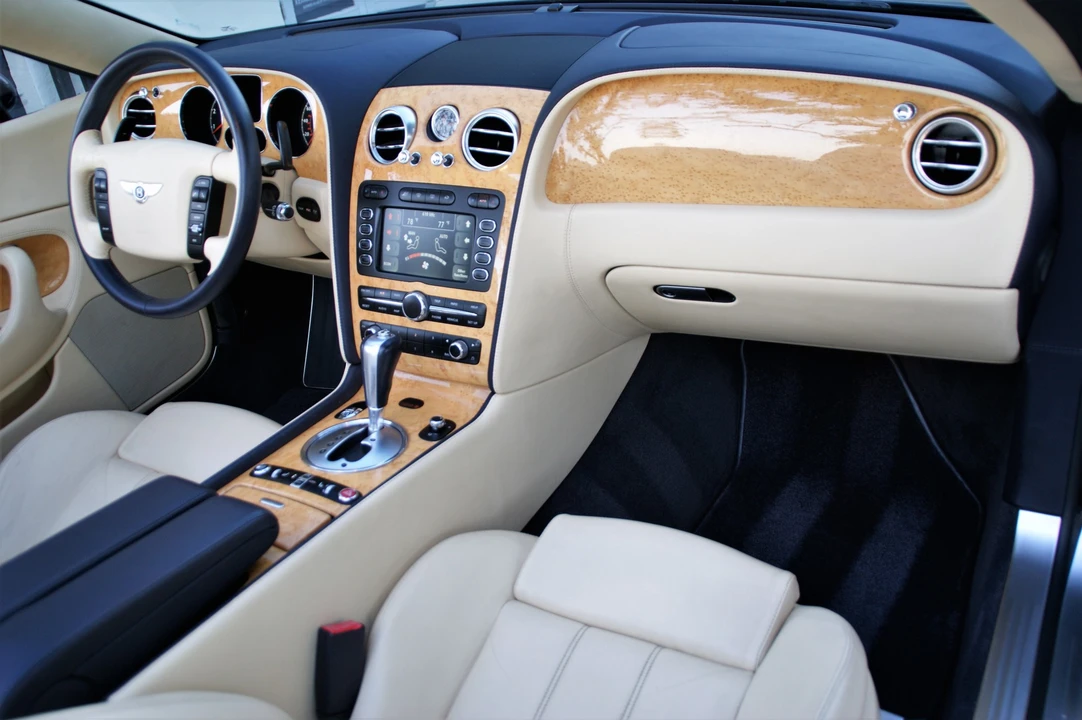 2007 Bentley Continental GTC - Image 30 of 31