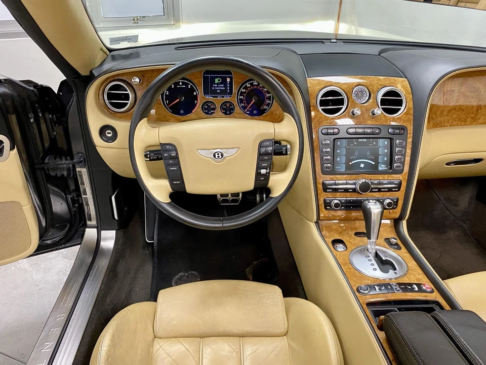 2007 Bentley Continental GTC - Image 2 of 31