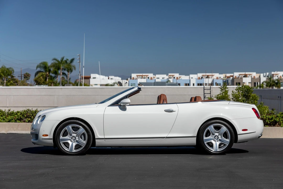 2007 Bentley Continental GTC - Image 2 of 31