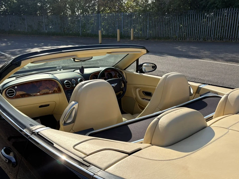 2007 Bentley Continental GTC - Image 17 of 30