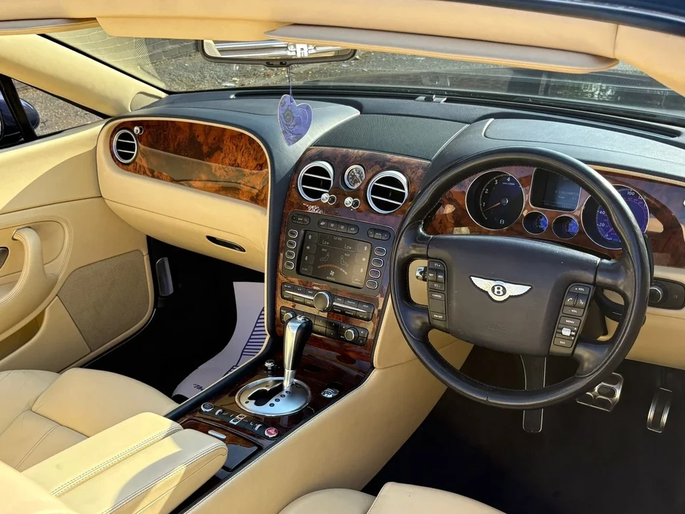 2007 Bentley Continental GTC - Image 21 of 30