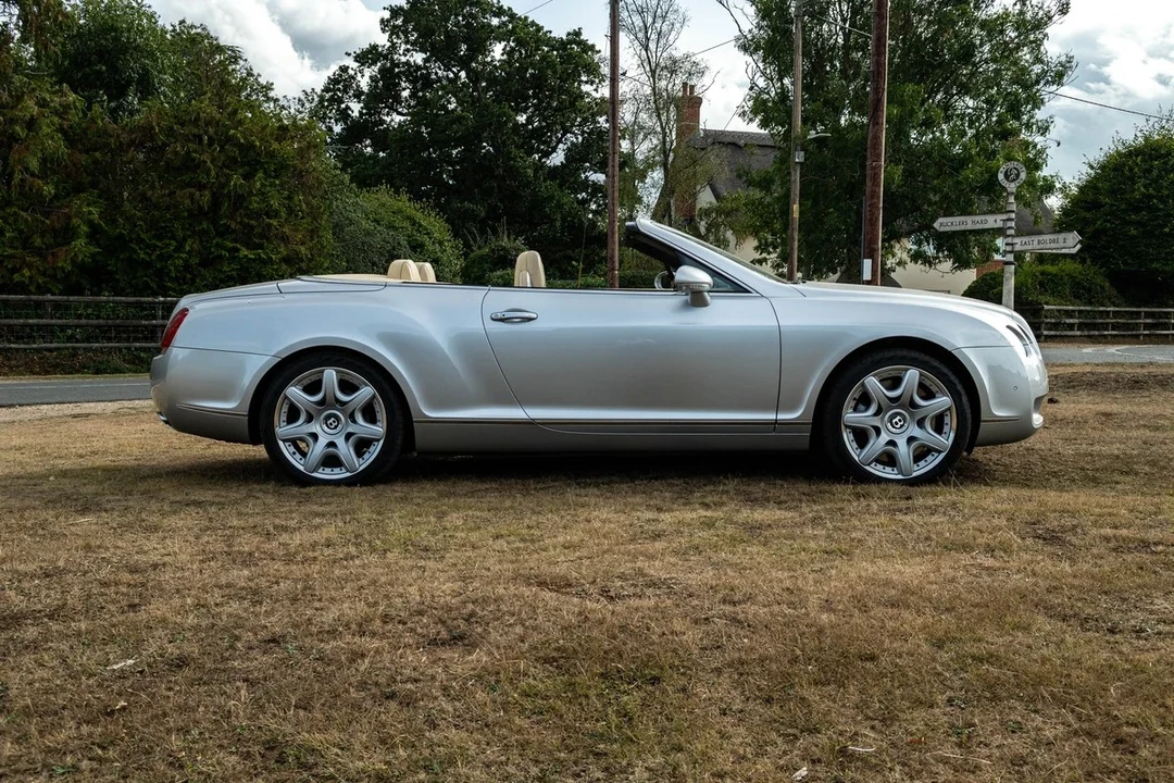 2007 Bentley Continental GTC - Image 10 of 30